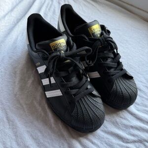 Adidas Womebs Black & White Superstar II Sneakers New w/o Box Never Worn